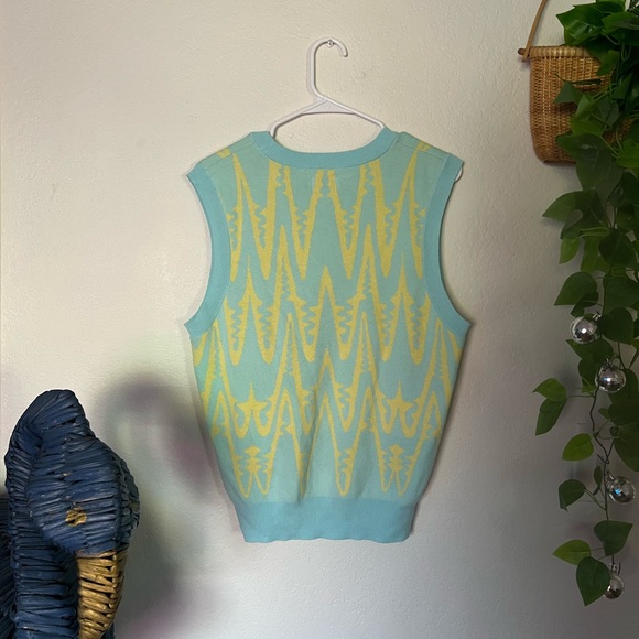 OBEY funky blue yellow sweater vest - Picture 2 of 4